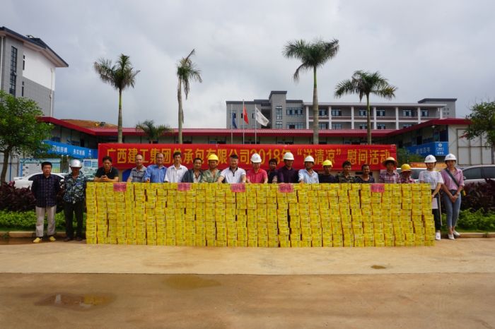 1528264536124632.jpg Ô˶¯ºÏÓ°.jpg