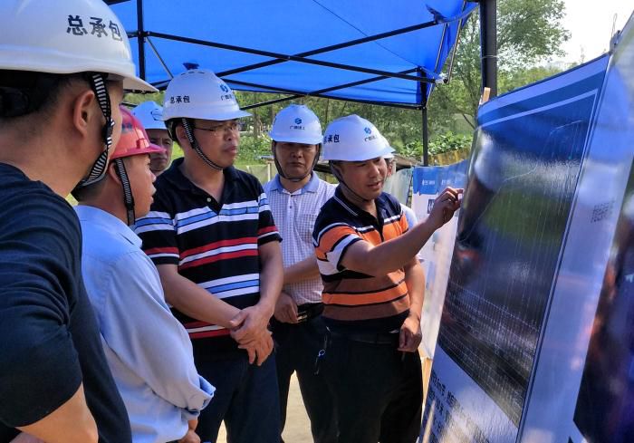 1����ѵ��ȡ��Ŀ�����˻㱨���������½������_700x489.jpg