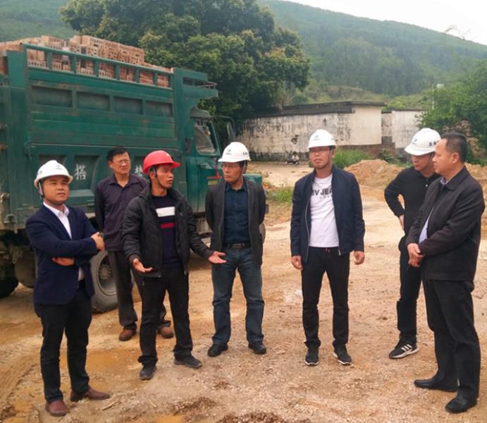 1.ʵ�ؼ���������� ��_����700.jpg