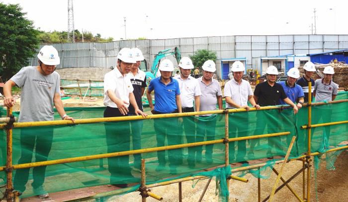 2.1����ѵ����ʩ���ֳ����м��ָ����л΢�� ��700.JPG