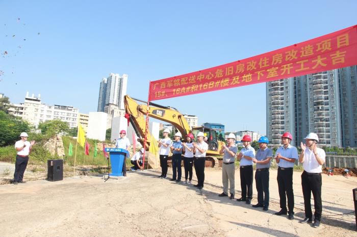 1������ʽ�ֳ����˲ӱ� ��700.JPG