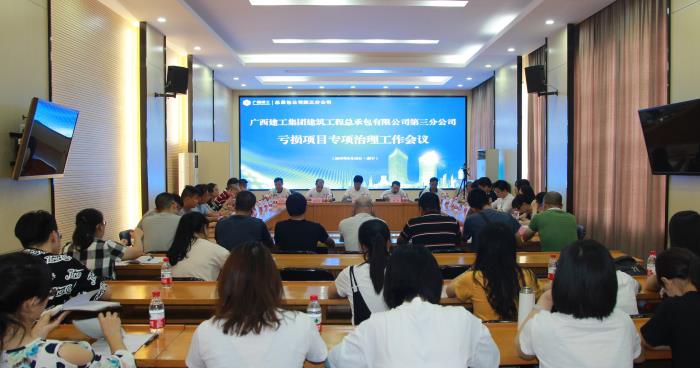 1�����ֳ����˲ӱ� ��700.jpg