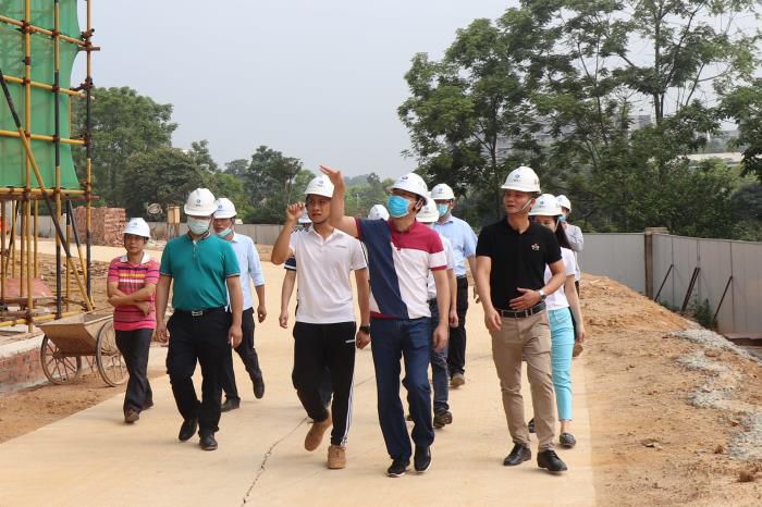 4.2���ָ���ֳ��� ��� ��700.jpg