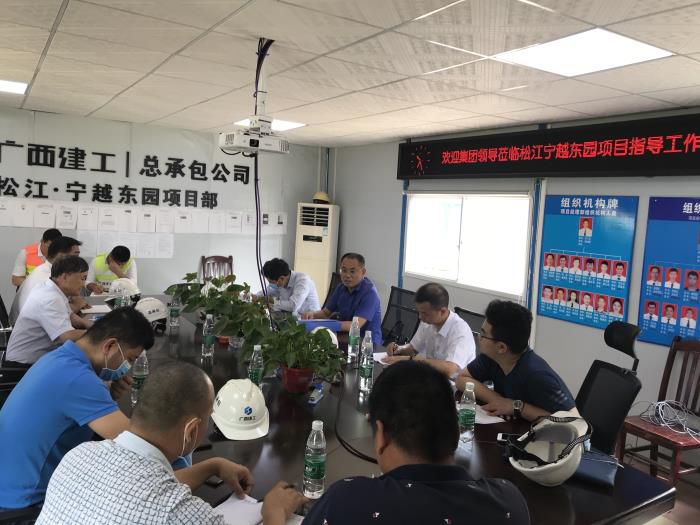 16.2�����ֳ����˲ӱ� ��700.jpg