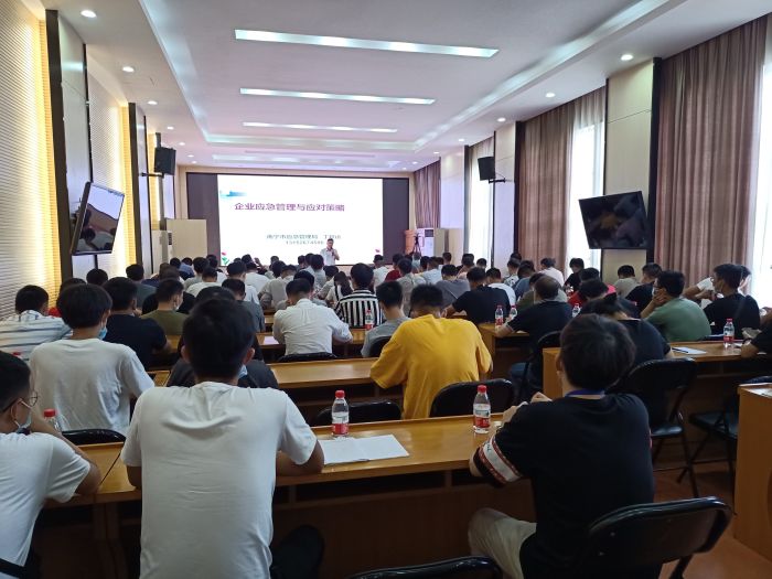 �����������֪ʶ��ѵ�ֳ�  �����  ��.jpg