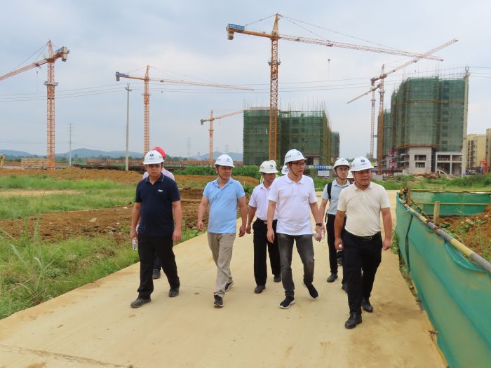 ��Ŀ�����ֳ�����һ�� ��.jpg