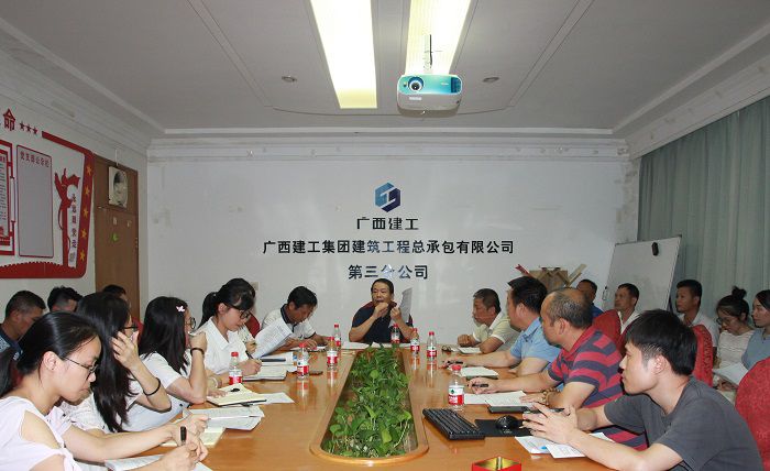 �����ֳ����˲ӱ� ��.JPG