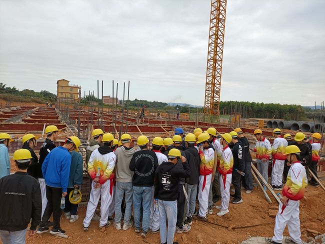 ѧ����Ħѧϰ�ֳ������׿� ��.jpg