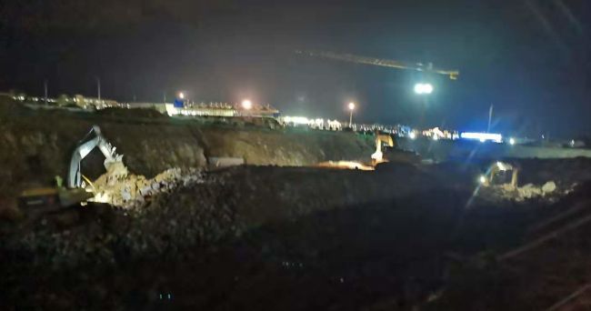 �ķֹ�˾����ѧԺ��Ŀ����ץ�ƽ��� ��ʤ�ļ���.jpg