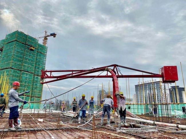 ʩ���ֳ�����ΰǿ ��.jpg