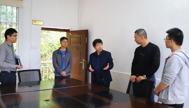 �͢����ѡ����Ա���� (2).jpg