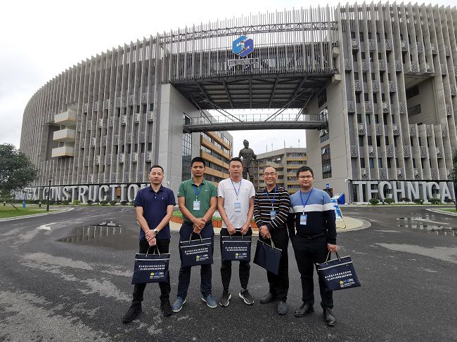 2��ҵ��Ӱ�����ұ� �㣨��ͼ��.jpg