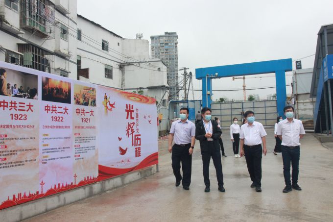 ���С���ɫ���ȡ����˲ӱ� �㣨��ͼ��.jpg