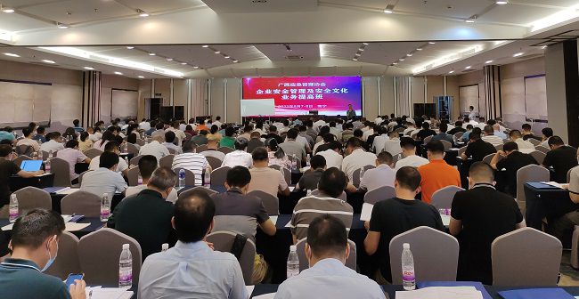 ��ѵ���ֳ����Ʊ��� �㣨��ͼ��.jpg