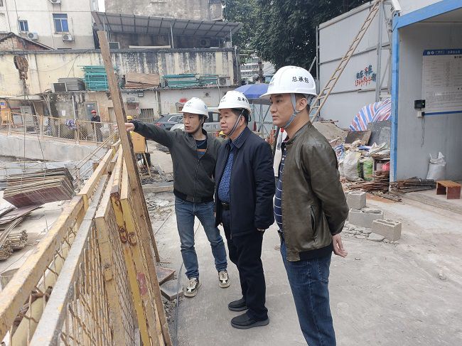 2�͢�������ֳ������߷�������Ӣ �㣨��ͼ��.jpg