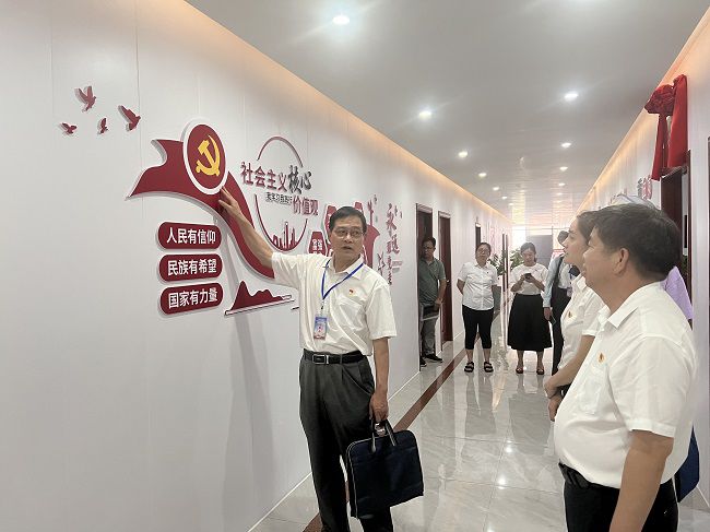 ���е����Ļ�������¬���� �㣨��ͼ��.jpg