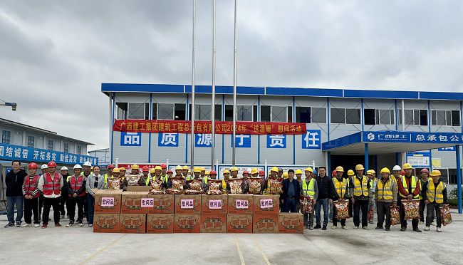 ������ů��ο���˶���Ӱ��Τ���� �㣨��ͼ��.jpg